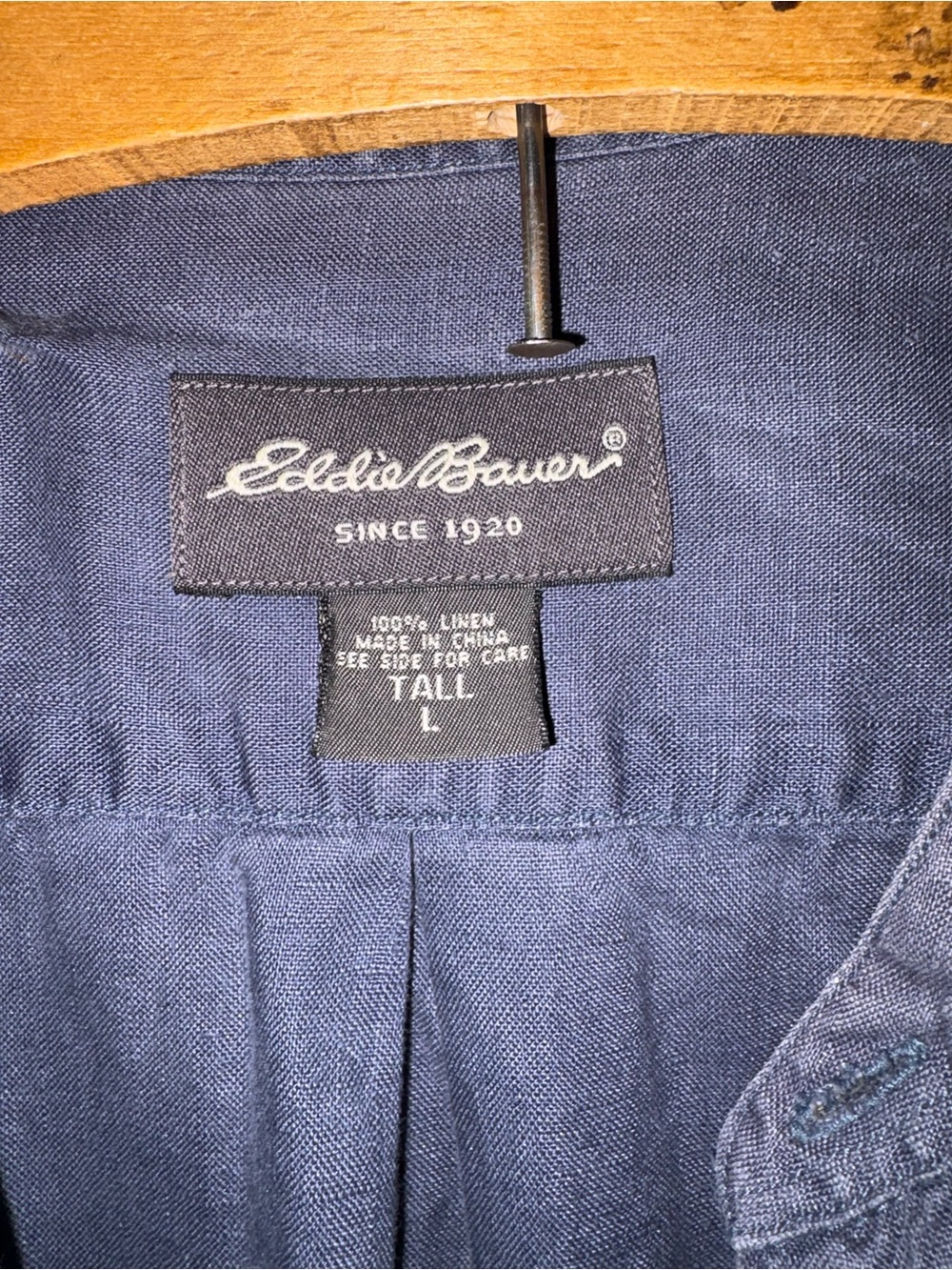 Eddie Bauer 100% Linen Men’s Button-Down Shirt - Dark Blue - Picture 2 of 2